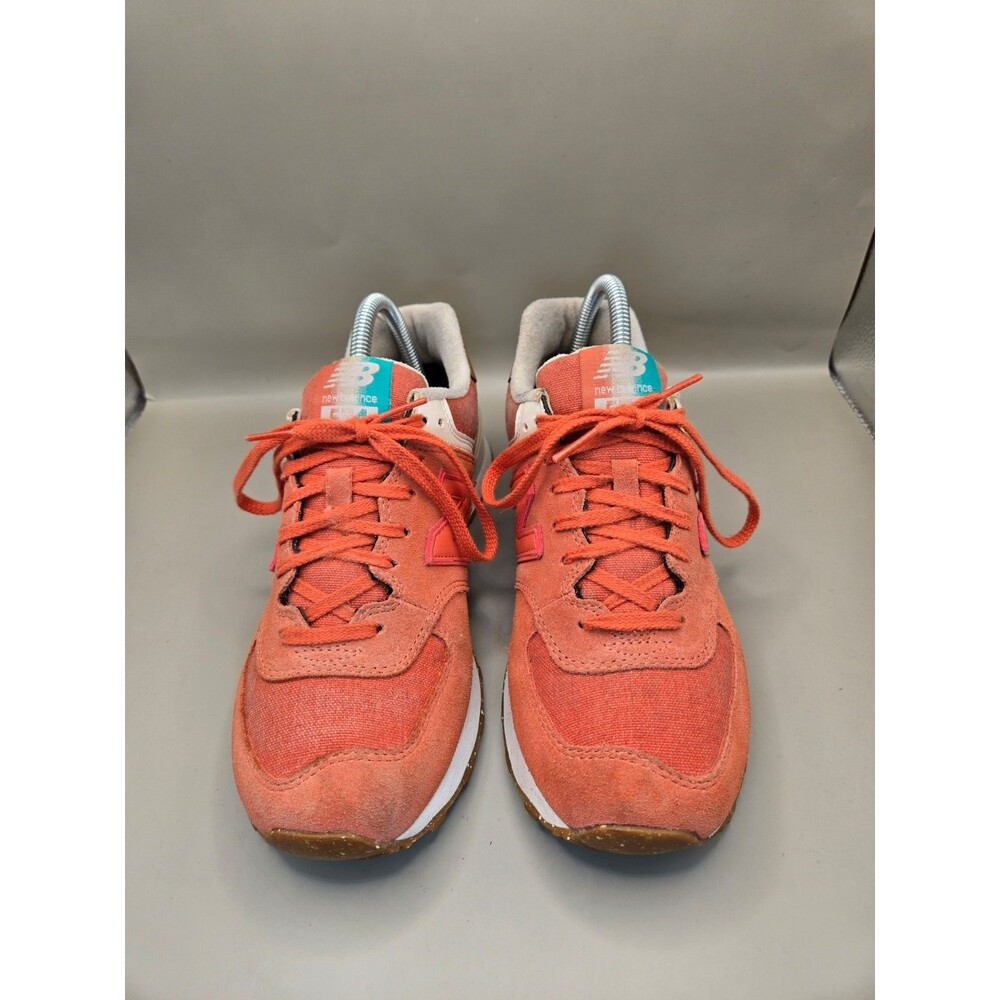 New Balance 574 Shoes Womens 8.5 B Global Surf Gum Suede Casual Classic Sneakers - Picture 2 of 8